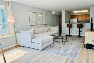 345 N LaSalle St, Chicago, IL 60654 - Photo 7