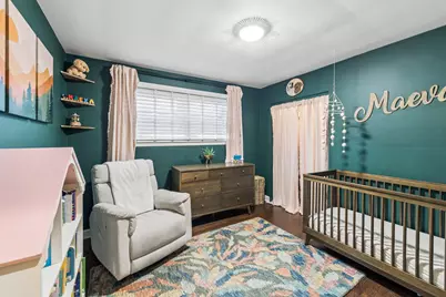 2551 W Balmoral Avenue, Chicago, IL 60625 - Photo 13