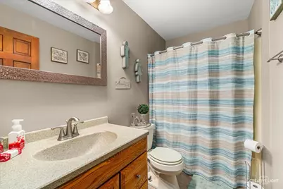 519 Hickory Circle, Lake Holiday, IL 60552 - Photo 11
