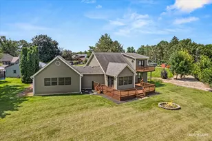 519 Hickory Cir, Lake Holiday, IL 60552 - Photo 31