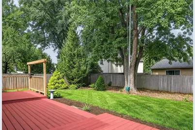 2S031 Continental Drive, Warrenville, IL 60555 - Photo 15