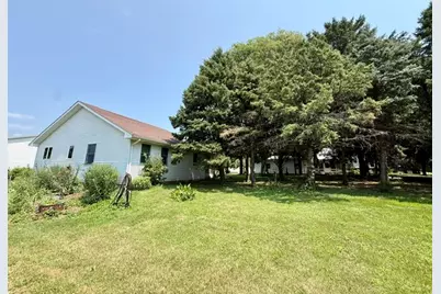 15555 McGirr Road, Hinckley, IL 60520 - Photo 7