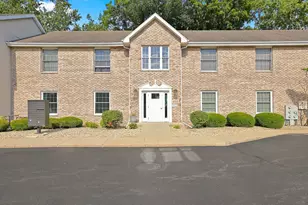 305 N Airlite St, Elgin, IL 60123 - Photo 1