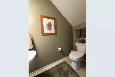2482 Anna Way, Elgin, IL 60124 - Photo 19