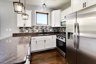 [Address not provided], Chicago, IL 60653 - Photo 11
