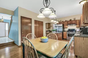 2543 Acorn Dr, Round Lake Beach, IL 60073 - Photo 13