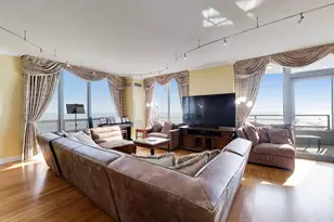600 N Lake Shore Dr, Chicago, IL 60611 - Photo 7