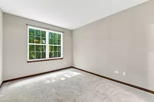 2532 Oneida Ln, Naperville, IL 60563 - Photo 15