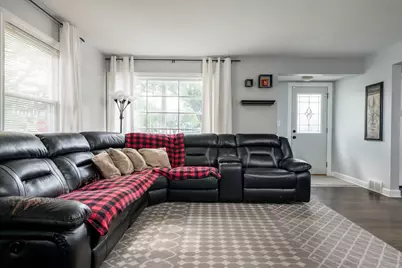 389 S West Avenue, Elmhurst, IL 60126 - Photo 5