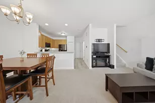 185 Springbrook Trail S, Oswego, IL 60543 - Photo 5