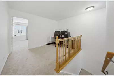 185 Springbrook Trail S, Oswego, IL 60543 - Photo 9