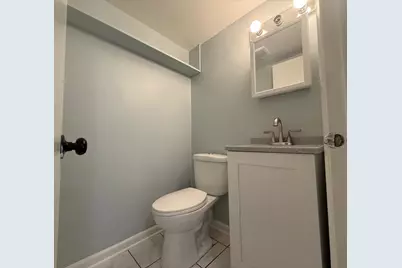 1305 Kingsbury Drive #E, Hanover Park, IL 60133 - Photo 7