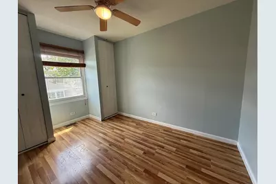 1305 Kingsbury Drive #E, Hanover Park, IL 60133 - Photo 9