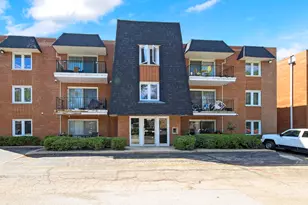 10811 S Keating Ave, Oak Lawn, IL 60453 - Photo 5