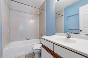 441 Park Ridge Ln, Aurora, IL 60504 - Photo 9