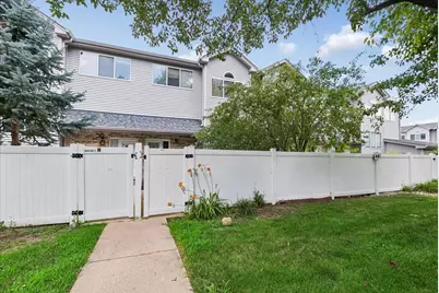 441 Park Ridge Lane #G, Aurora, IL 60504 - Photo 1