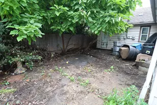 234 N 3rd Ave, Villa Park, IL 60181 - Photo 9