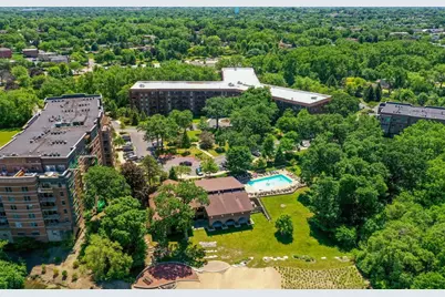 125 Lakeview Drive #403, Bloomingdale, IL 60108 - Photo 33