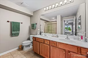 125 Lakeview Dr, Bloomingdale, IL 60108 - Photo 15