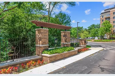 125 Lakeview Drive #403, Bloomingdale, IL 60108 - Photo 29