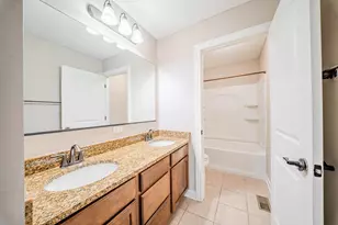781 Richwood Ave, Elgin, IL 60124 - Photo 17