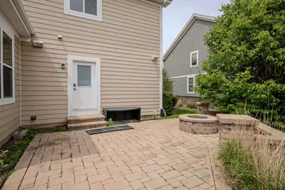 781 Richwood Avenue, Elgin, IL 60124 - Photo 27