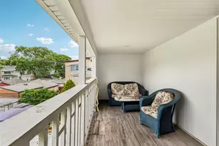 743 S Lombard Ave, Oak Park, IL 60304 - Photo 29