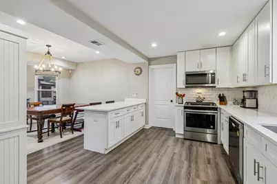 743 S Lombard Avenue, Oak Park, IL 60304 - Photo 7
