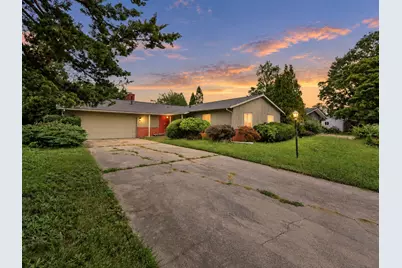 1913 Moraine Drive, Champaign, IL 61822 - Photo 5