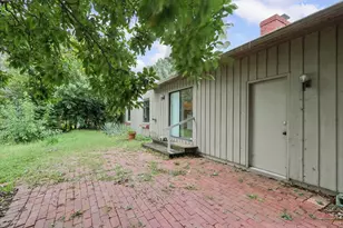 1913 Moraine Dr, Champaign, IL 61822 - Photo 35