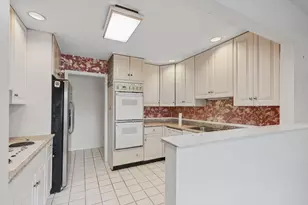 1913 Moraine Dr, Champaign, IL 61822 - Photo 17