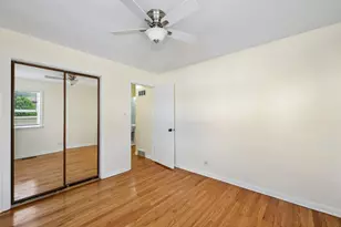 10350 Canterbury St, Westchester, IL 60154 - Photo 15