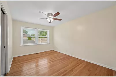 10350 Canterbury Street #1E, Westchester, IL 60154 - Photo 13