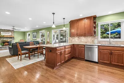 6079 Indian Trail Road, Gurnee, IL 60031 - Photo 7
