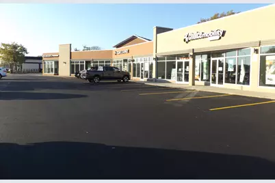 524 W Northwest Highway #524, Arlington Heights, IL 60004 - Photo 3