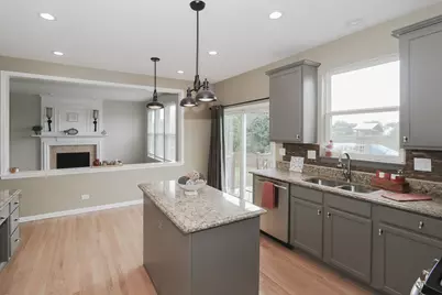 1112 Spinnaker Street, Elgin, IL 60123 - Photo 9