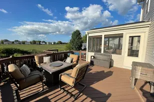 1112 Spinnaker St, Elgin, IL 60123 - Photo 31