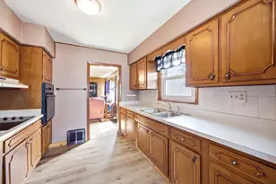 502 Barnum Rd, Rockford, IL 61109 - Photo 7