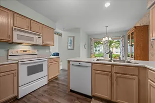 1641 Abington Ln, North Aurora, IL 60542 - Photo 11