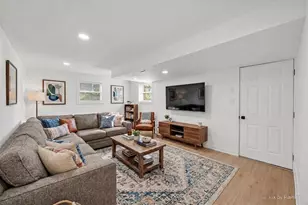 714 Western Ave, Glen Ellyn, IL 60137 - Photo 13
