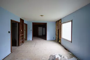 980 S 6th Ave, Kankakee, IL 60901 - Photo 7