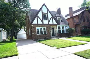 2315 W 112th St, Chicago, IL 60643 - Photo 1