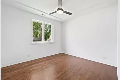 6939 W 95th Place, Oak Lawn, IL 60453 - Photo 13