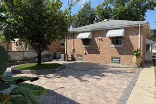 3933 Oak Park Ave, Stickney, IL 60402 - Photo 3