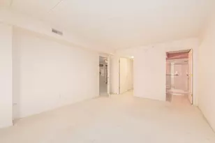 6815 N Milwaukee Ave, Niles, IL 60714 - Photo 13