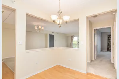 6815 N Milwaukee Avenue #507, Niles, IL 60714 - Photo 9