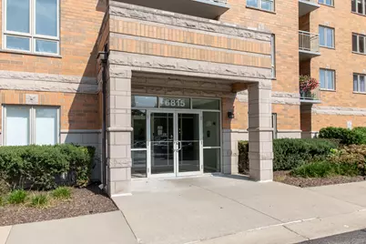 6815 N Milwaukee Avenue #507, Niles, IL 60714 - Photo 3