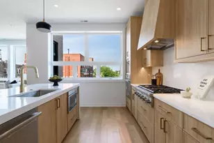 1345 W Grand Ave, Chicago, IL 60642 - Photo 9