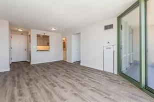 111 W Maple St, Chicago, IL 60610 - Photo 5