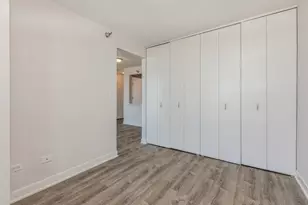 111 W Maple St, Chicago, IL 60610 - Photo 9